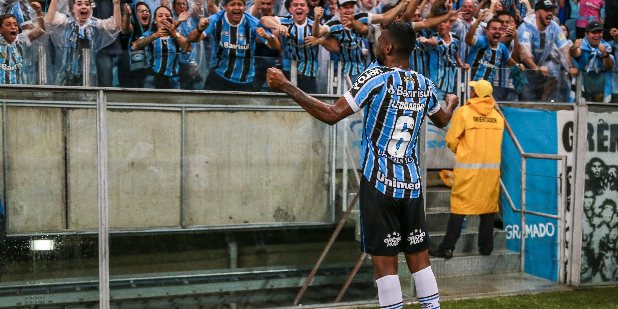 Leonardo Gomes marcou o gol da vitória gremista O Grêmio venceu o Inter por 1 a 0 na noite deste domingo em Gre-Nal válido pela 10ª rodada do Campeonato Gaúcho […]