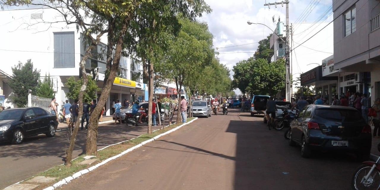 Reforço ocorre após a morte de um policial militar durante tiroteio Um forte aparato policial foi montado, na manhã de quinta-feira, em Campina das Missões inclusive com apoio aéreo Batalhão de […]