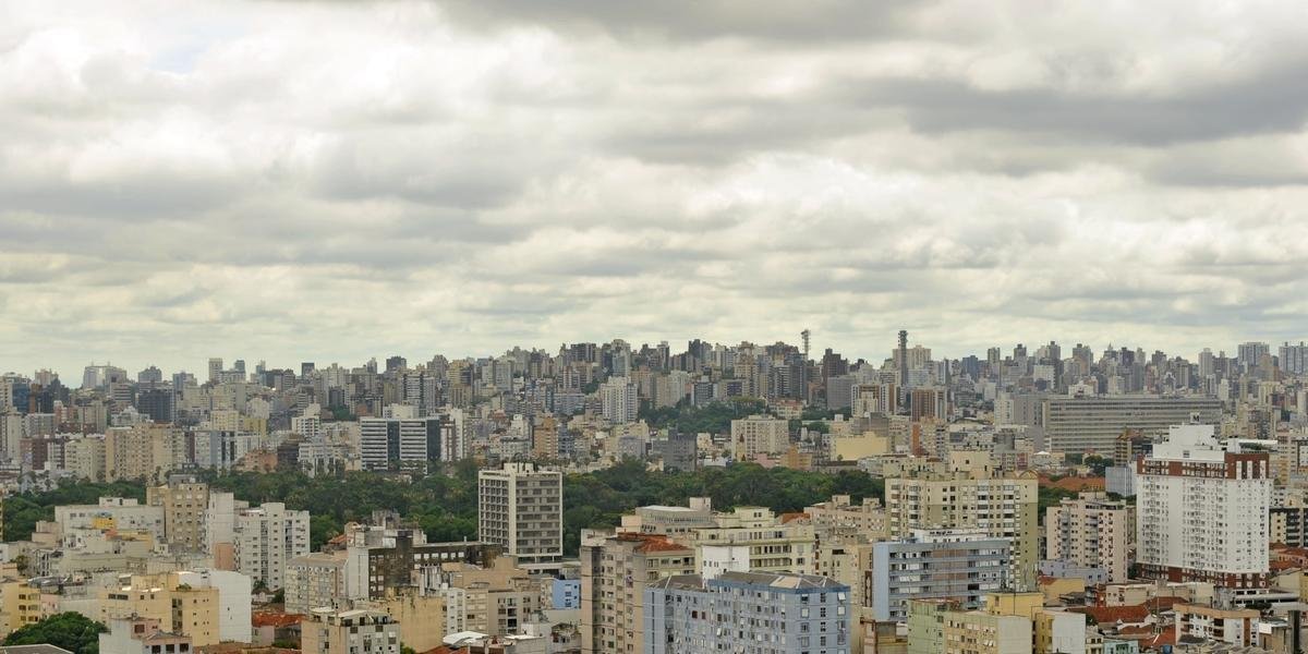 Porto Alegre deve registrar mínima de 17ºC e máxima de 27ºC. O sol volta a aparecer entre nuvens em grande parte do Rio Grande do Sul nesta quinta-feira. Entretanto, não […]