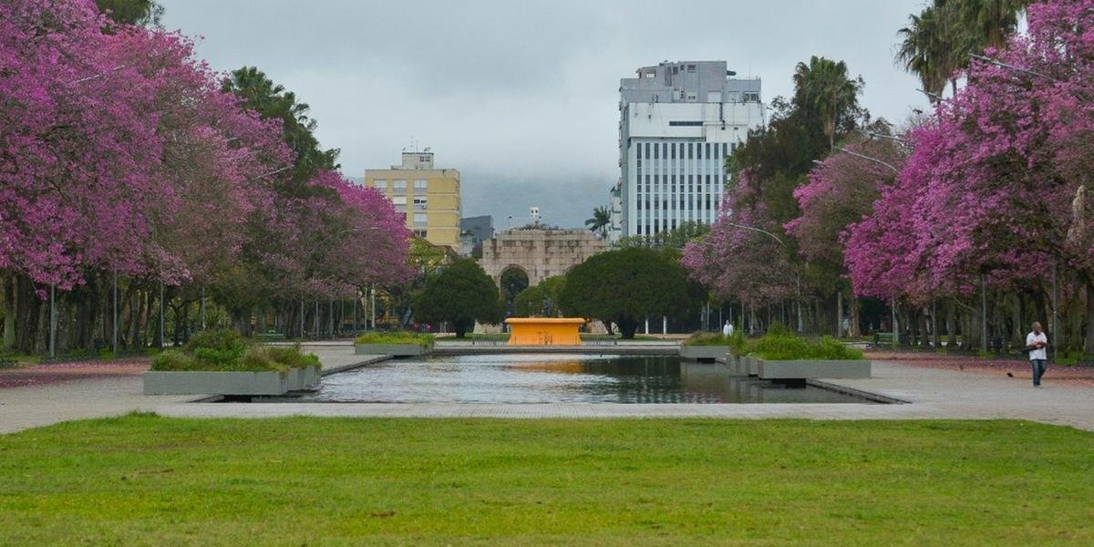 Próxima semana deve ser de muita instabilidade, com risco de granizo no Estado Começa neste sábado um período de longa instabilidade nos próximos dias no Estado. Na próxima semana, deve […]