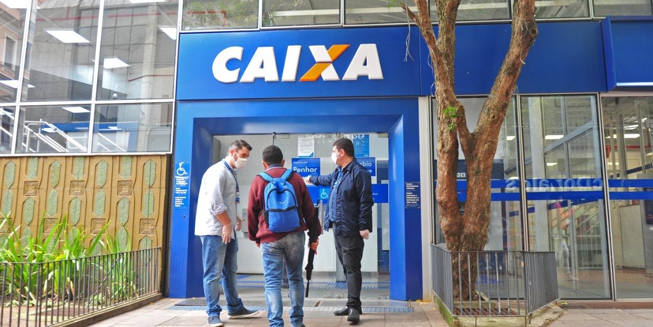 Para 3,8 milhões nascidos em novembro, estarão disponíveis da 1ª à 5ª parcela de R$ 600 e, para 1,6 milhão do Bolsa Família, a extra de R$ 300 Nesta quinta-feira, […]