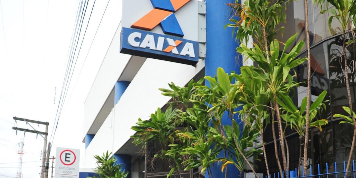 Recebem hoje as parcelas de R$ 600 e do auxílio extra de R$ 300 aqueles beneficiários que fazem aniversário em abril A Caixa realiza nesta sexta-feira (6) o pagamento do auxílio […]
