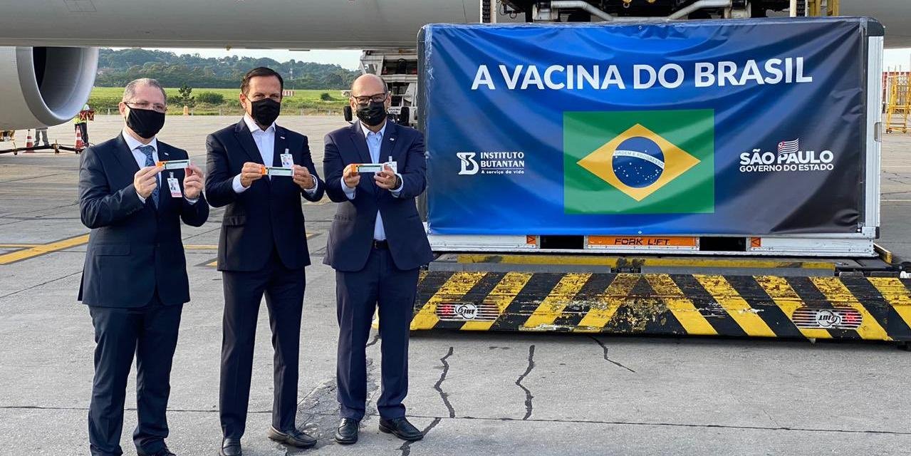 Nova carga corresponde a quase um milhão de doses da vacina produzida pelo Instituto Butantan, em parceria com a empresa chinesa Sinova Um lote com insumos para produção da CoronaVac — vacina contra […]
