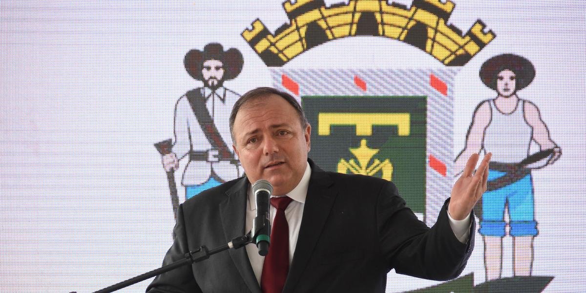 Ministro da Saúde falou em encontro do o governador de Goiás, Ronaldo Caiado, que toda vacina será requisitada pela pasta O ministro da Saúde, Eduardo Pazuello disse nesta sexta-feira, num […]