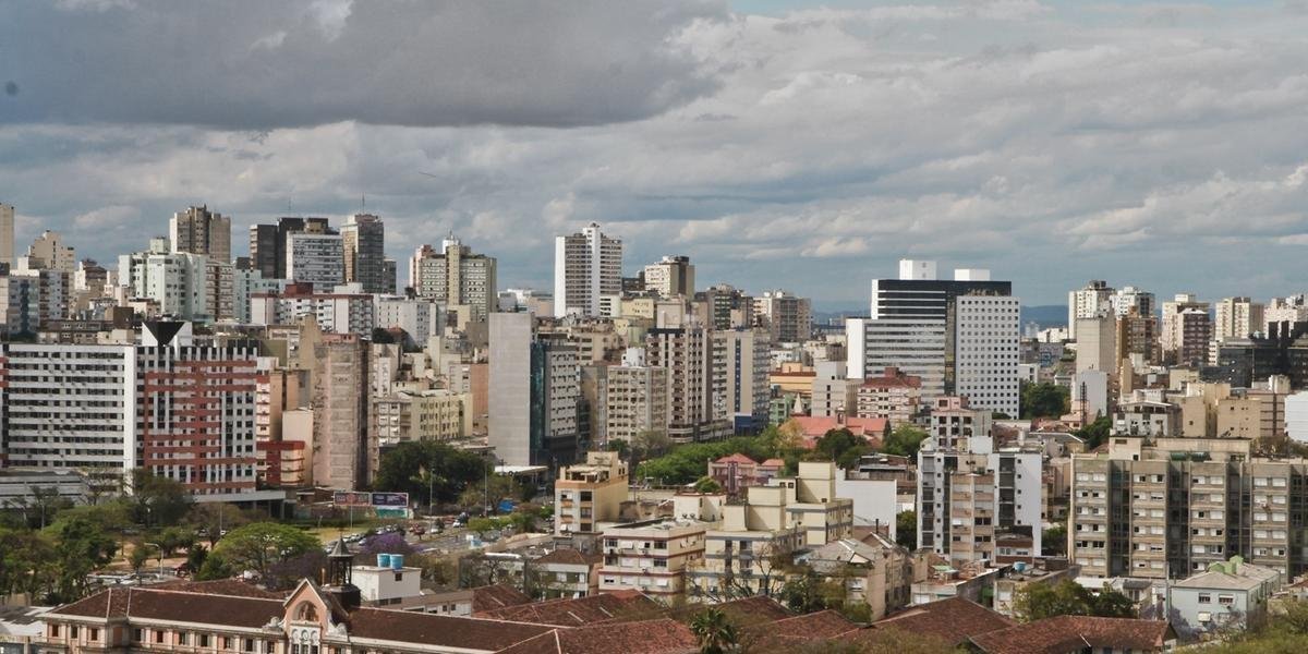 Leste do Estado deve ter chuva O sol aparece entre nuvens em quase todo o Rio Grande do Sul nesta terça-feira. No Leste, deve haver mais nebulosidade. A chuva permanece […]