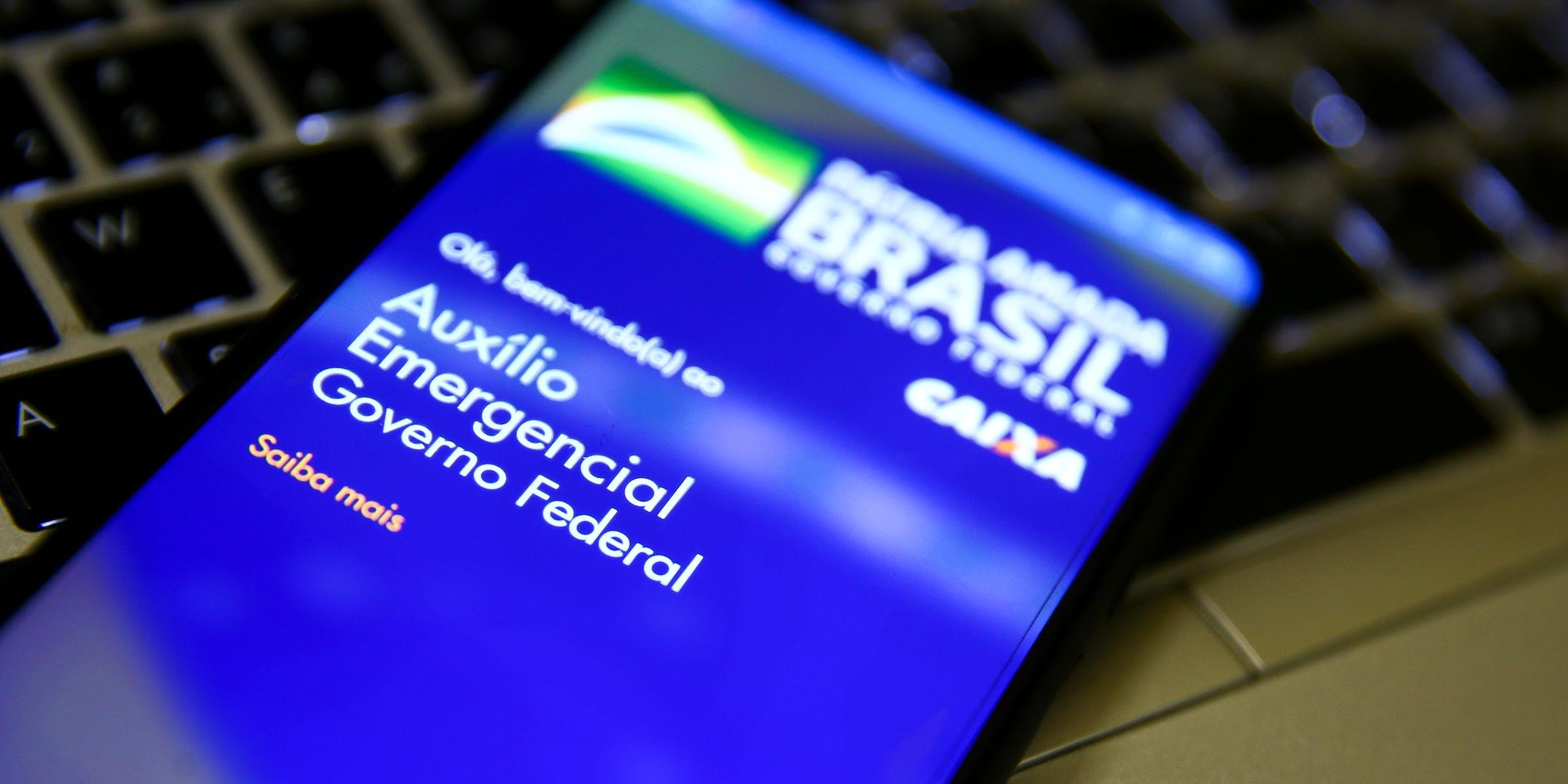 Grana foi disponibilizada pelo aplicativo Caixa Tem e poderá ser sacada a partir de 17 de agosto A Caixa Econômica deposita nesta quinta-feira (29) a quarta parcela do auxílio emergencial […]