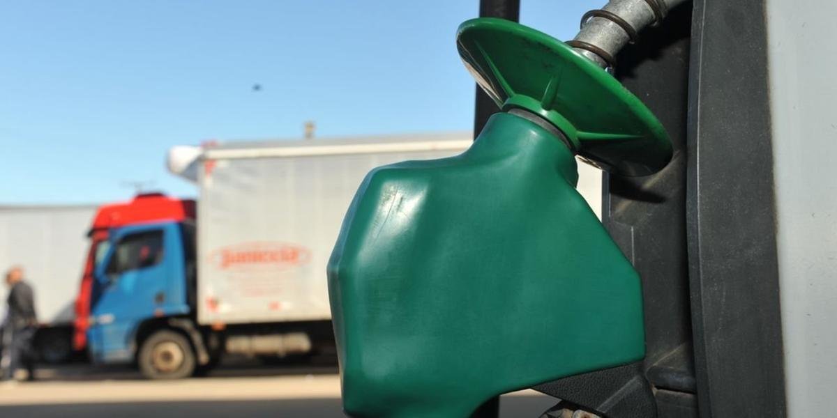 Categoria deve iniciar protestos a partir deste domingo A Associação Nacional de Transporte do Brasil (ANTB), que reúne motoristas autônomos do Brasil independente do ramo de transporte e garante ser […]