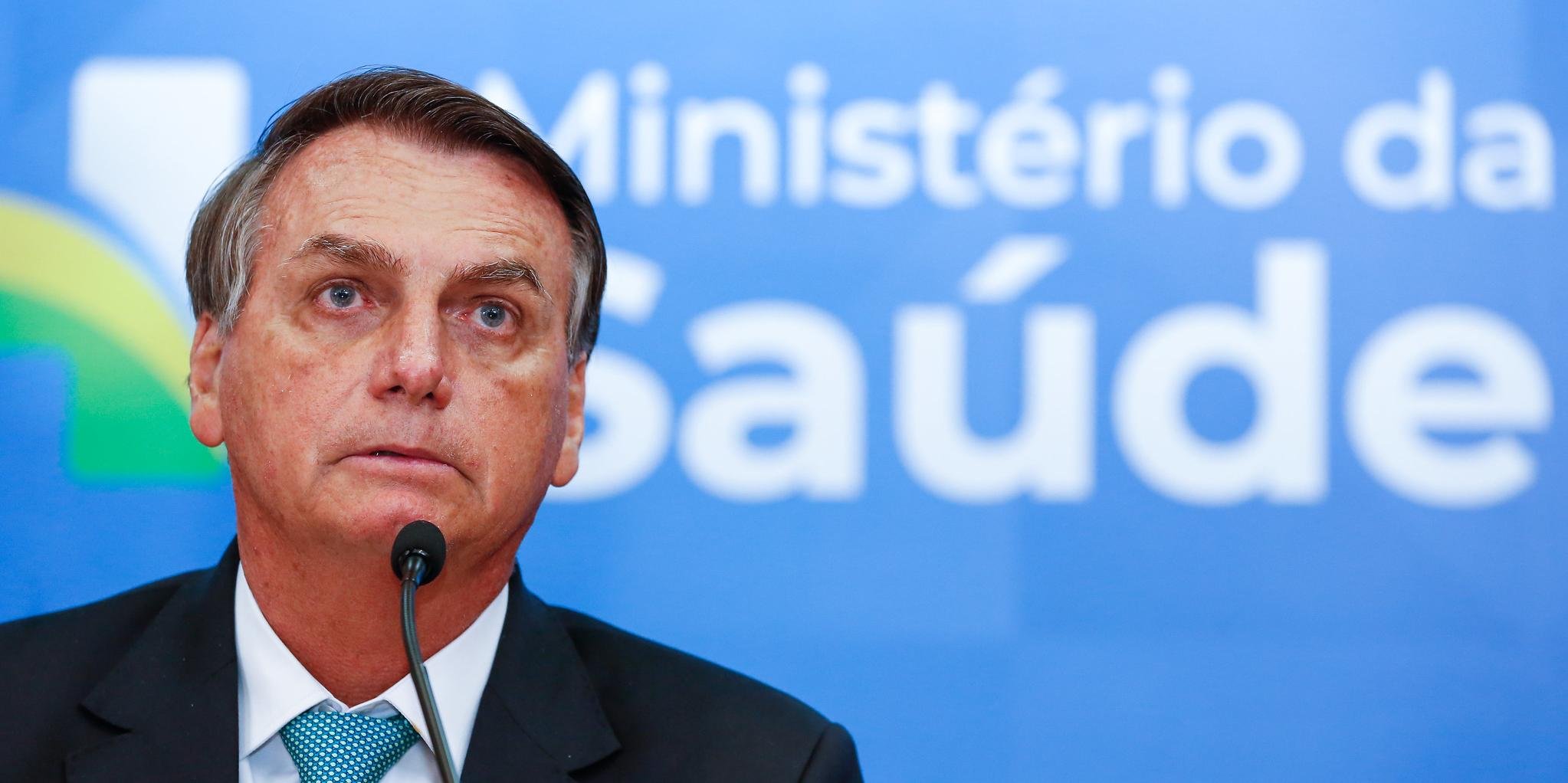 Boletim informa que exame confirmou melhora no quadro de obstrução intestinal O presidente Jair Bolsonaro, internado desde quarta-feira no Hospital Vila Nova Star, em São Paulo, continua “evoluindo satisfatoriamente” e apresentou […]