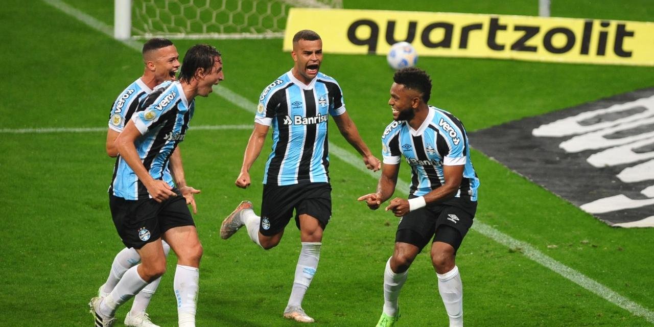 Alisson e o estreante Borja, de pênalti, marcaram em triunfo por 2 a 1 na Arena na noite desta segunda-feira, diante do lanterna Muito pressionado por conta do momento ruim, […]