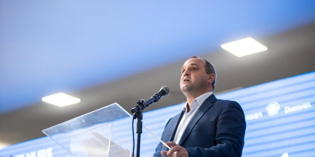 O presidente da Federação das Associações de Municípios do Rio Grande do Sul, Eduardo Bonotto, fez declaração durante Assembleia Geral de Prefeitos na Expointer Cerca de 300 gestores municipais participaram […]