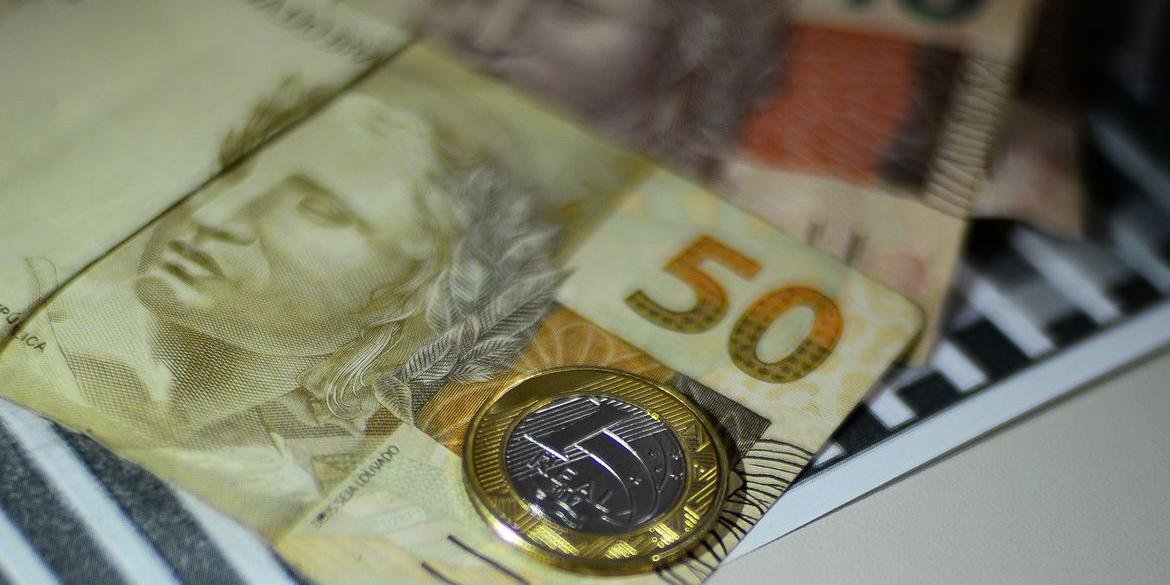 Inscritos no Bolsa Família com NIS 0 também recebem hoje Trabalhadores informais nascidos em setembro recebem hoje (30) a sexta parcela da nova rodada do auxílio emergencial. O benefício tem parcelas de R$ 150 a R$ […]