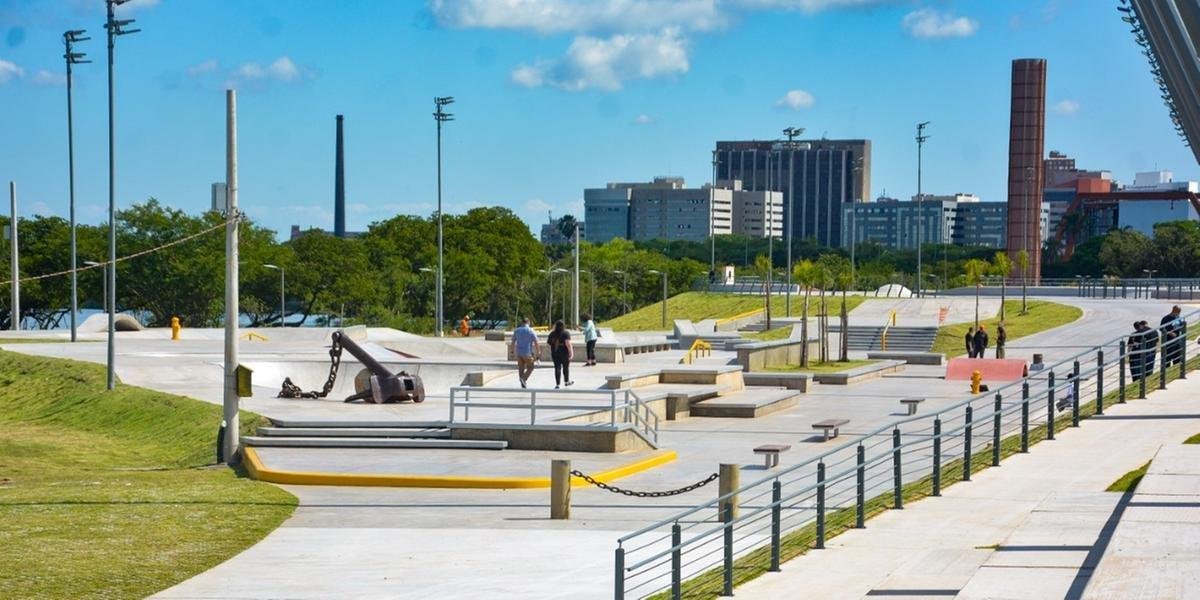Umidade fica abaixo dos 20% O Rio Grande do Sul deve ter mais um dia de calor intenso. Nesta quaarta-feira, a massa de ar seco segue atuando sobre o Estado, […]