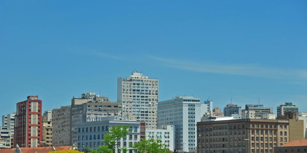 Temperaturas sobem especialmente no Oeste e no Noroeste do Estado A terça-feira será de sol em todo o Rio Grande do Sul. Em algumas regiões, nuvens são esperadas, mas de […]