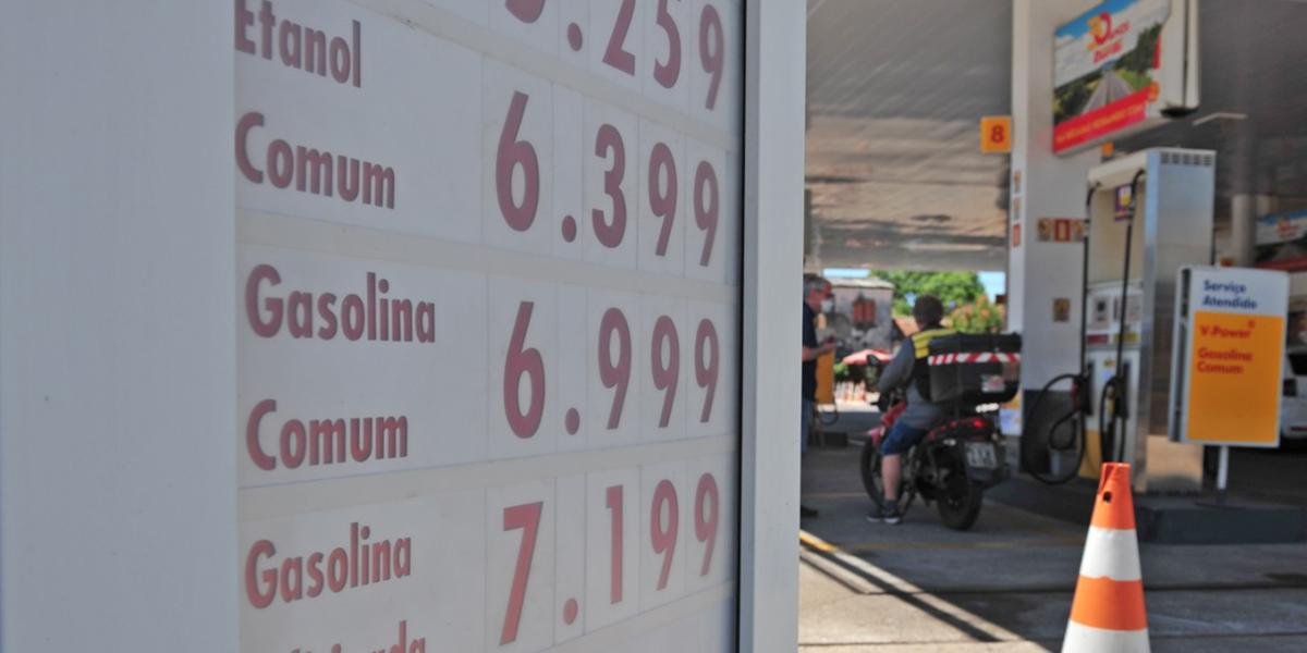 Distribuidoras venderam em setembro volume de diesel 10,7% acima do verificado no mesmo período de 2019 As vendas de diesel e gasolina no mercado brasileiro atingiram em setembro níveis superiores […]