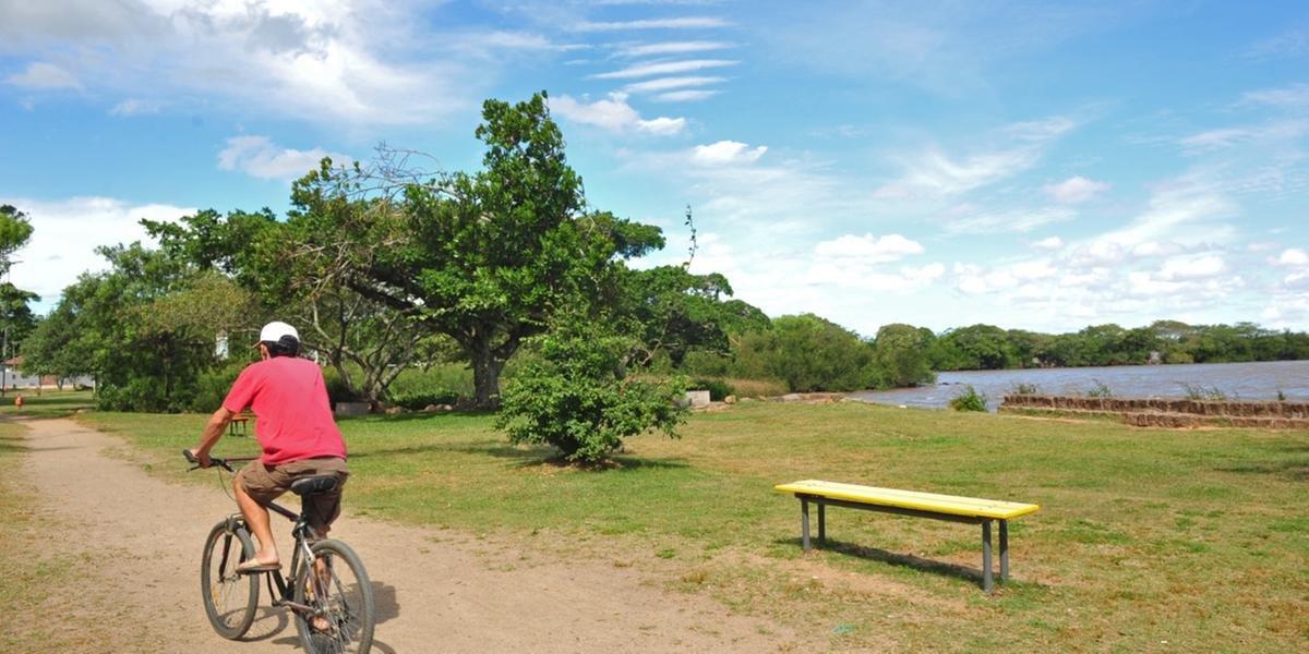 Dia também deve ser marcado por pancadas de chuva típicas de verão O sol aparece em todo o Rio Grande do Sul nesta sexta-feira, último dia de 2021. E o […]