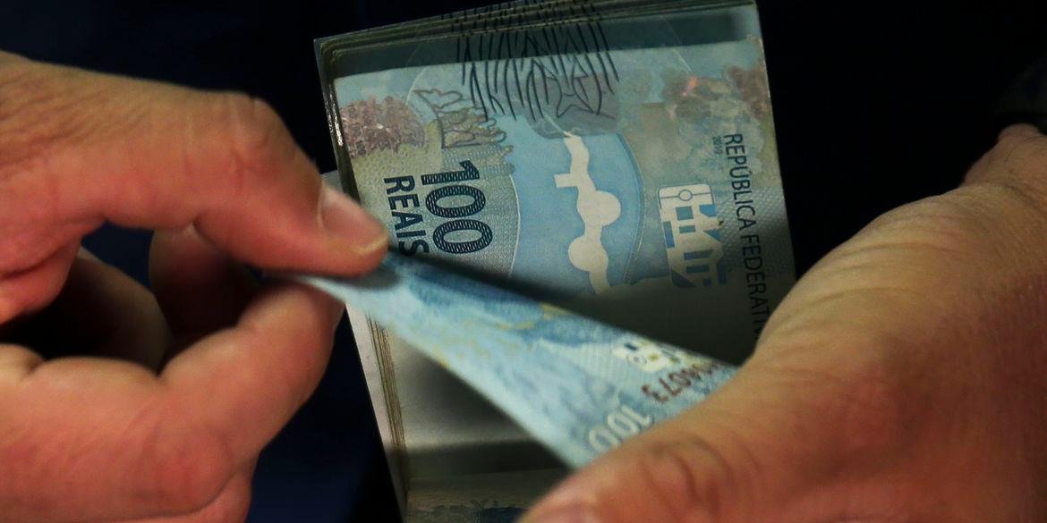 Valor mínimo para cada família é R$ 400 A Caixa paga nesta segunda-feira o Auxílio Brasil a beneficiários com Número de Inscrição Social (NIS) de final 5. O valor mínimo […]