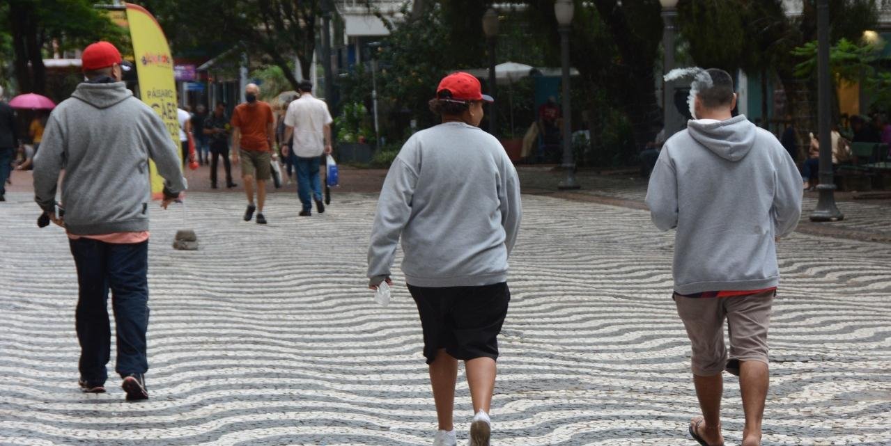 Frente fria que atua no Rio Grande do Sul mantém os termômetros com marcações mais agradáveis Apesar dos estragos, a chuva na última quarta-feira manteve as temperaturas amenas no Rio […]