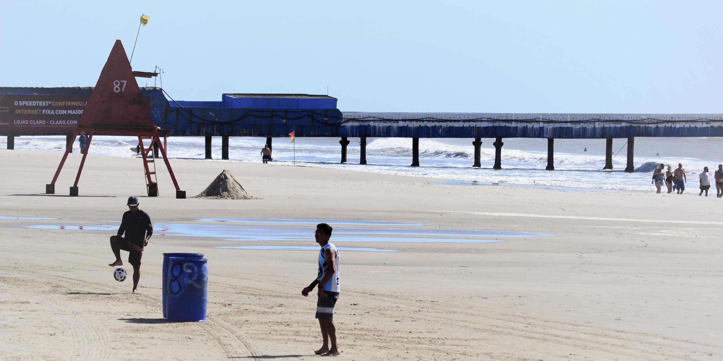 Manhã ainda pode ter frio em alguns pontos, com marcas de um dígito Uma massa de ar seco cobre o Rio Grande do Sul nesta terça-feira. O sol aparece em […]