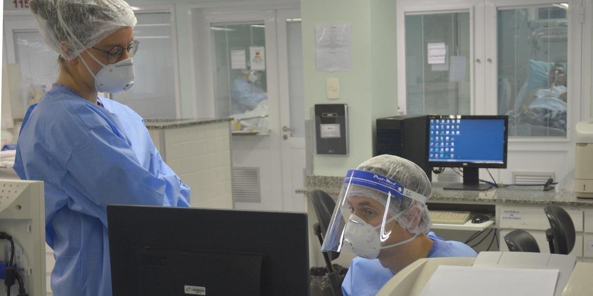 Número de pessoas entre 0 e 11 anos com Covid é maior no começo de 2022 O boletim InfoGripe divulgado na manhã desta quinta-feira pela Fundação Oswaldo Cruz (Fiocruz) mostra […]