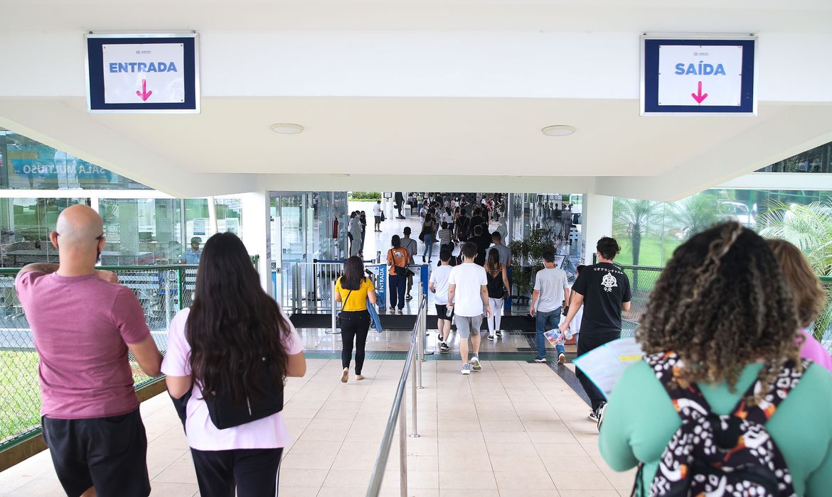 Começa hoje (4) o prazo para pedir a isenção da taxa de inscrição do Exame Nacional do Ensino Médio (Enem) 2022. O pedido pode ser feito até o dia 15 de abril. A […]