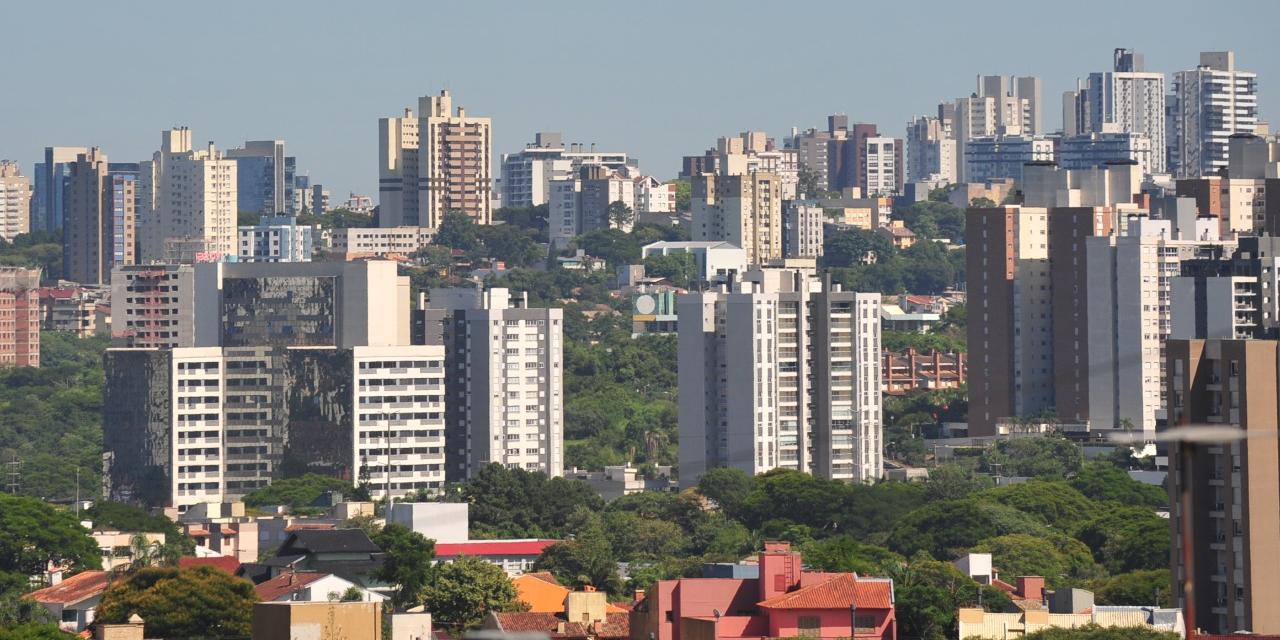 Para ter direito ao benefício, a quitação deve ser feita em até seis meses após a negociação do bem Quem vende um imóvel passou a ter mais uma alternativa para […]
