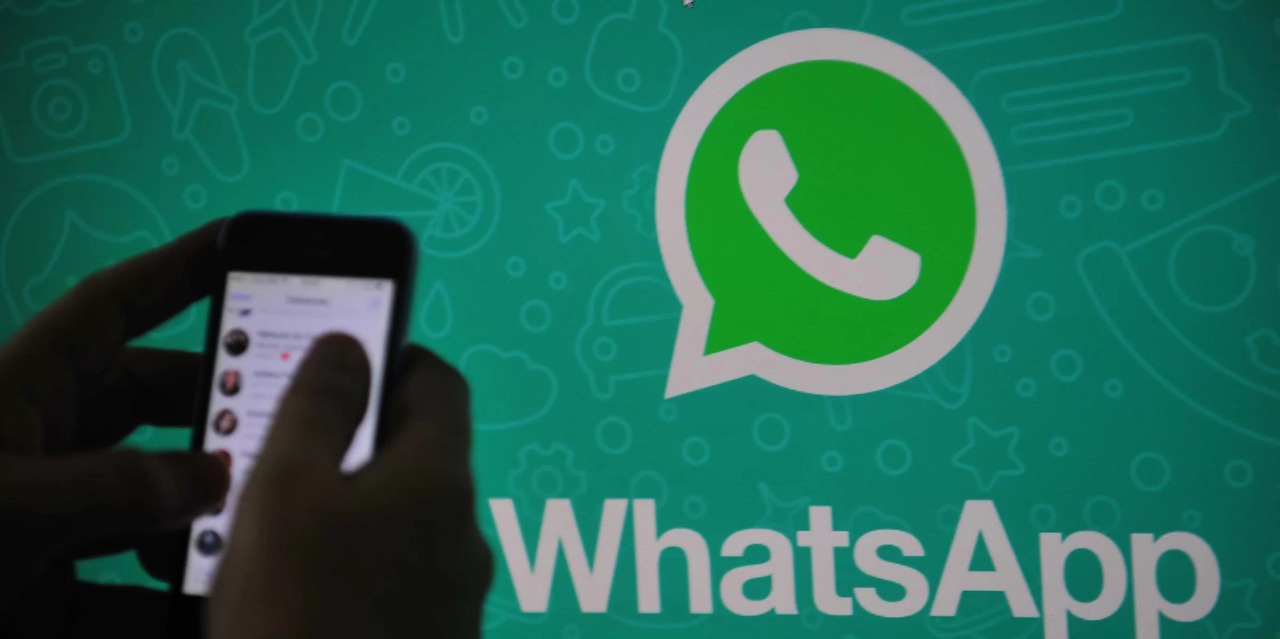 Queda no aplicativo teria começado por volta das 3h desta terça-feira Os usuários do WhatsApp foram surpreendidos, na manhã desta terça-feira, 25, com uma instabilidade na plataforma. O mau funcionamento […]