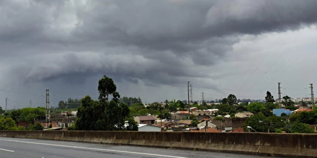 Metade Norte e região Sul podem registrar chuva e vento nesta segunda-feira A segunda-feira será de tempo instável, com chuva e vento, devido a um centro de baixa pressão atmosférica […]