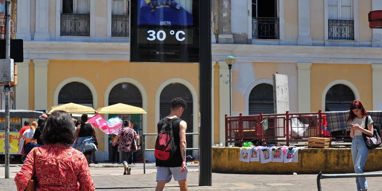 Amanhecer, contudo, pode ser frio em pontos de maior altitude da Metade Norte As tardes quentes de sol seguem no Rio Grande do Sul nesta sexta-feira. Em alguns pontos do […]