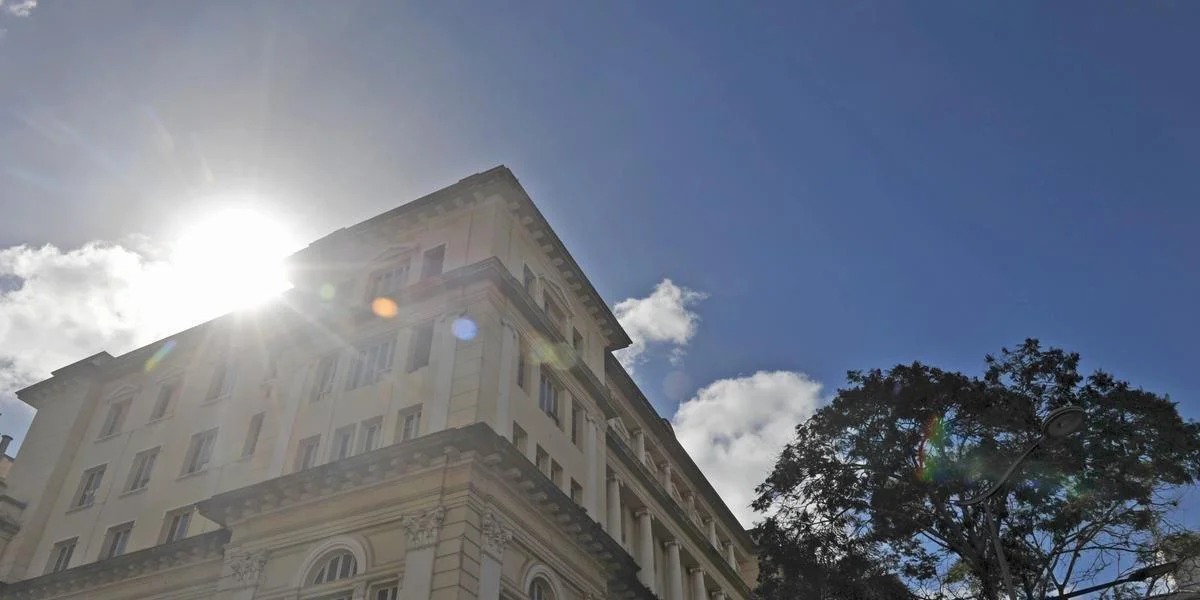 Chove de forma isolada e passageira em pontos das metades Norte e Leste O sol aparece em quase todo o Rio Grande do Sul nesta quarta-feira, mas com nuvens na […]