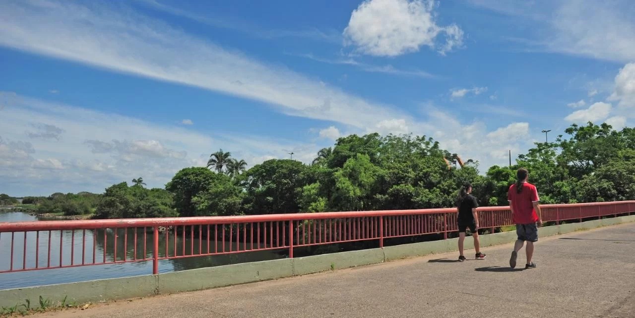 Há chance de chuva isoladíssima e passageira em poucos pontos do interior gaúcho O sol predomina mais uma vez no Rio Grande do Sul nesta quinta-feira, com momentos de céu […]