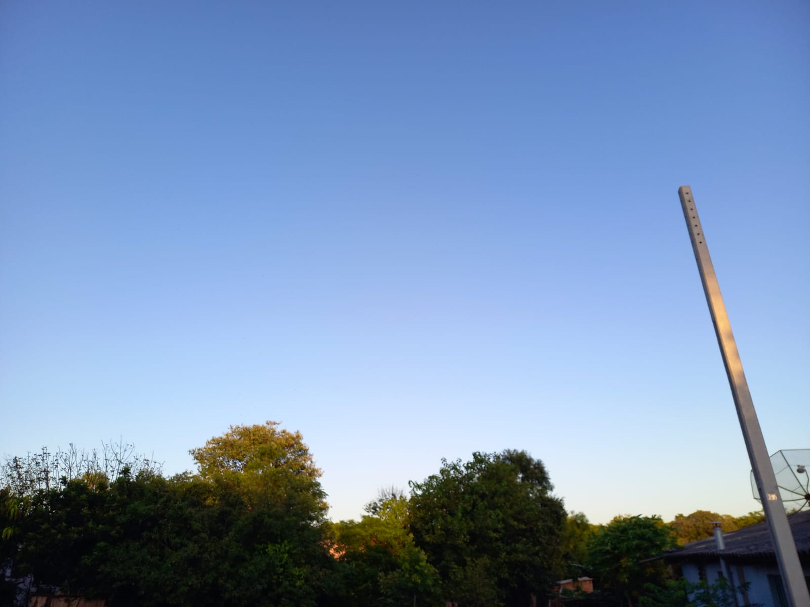 O sábado terá a presença do sol em todo o Rio Grande do Sul, embora no decorrer do dia apareçam nuvens em todas as regiões. Conforme a MetSul, a nebulosidade […]