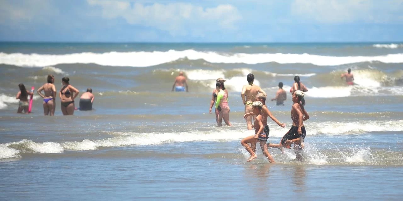 Atmosfera muito aquecida eleva o risco de temporais isolados com chuva forte, queda de granizo e rajadas de vento O sol aparece com nuvens em todo o Rio Grande do […]