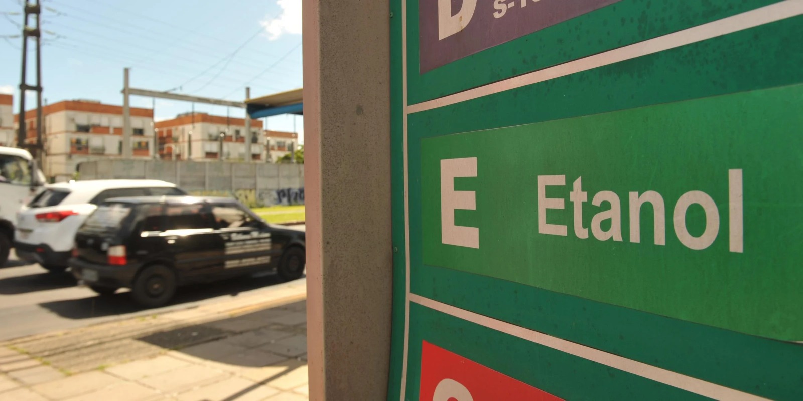 Segundo levantamento realizado na última semana, valor do produto subiu em 22 estados Um levantamento da Agência Nacional do Petróleo, Gás Natural e Biocombustíveis (ANP), feito entre 5 e 11 de março, […]
