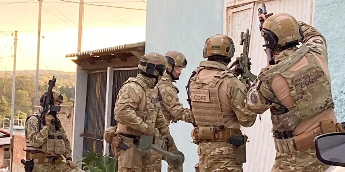 A Polícia Civil deflagrou a operação interestadual Fratelli ao amanhecer desta quarta-feira contra a facção do Vale do Rio dos Sinos, envolvida no tráfico de drogas, lavagem de dinheiro e […]