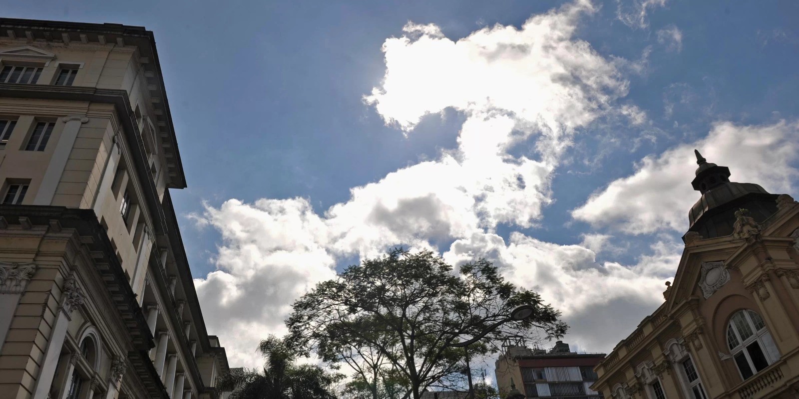 Existe a possibilidade de precipitações em pontos da Metade Leste O Rio Grande do Sul terá uma quinta-feira de sol entre nuvens na maior parte das cidades. A nebulosidade traz chance de […]