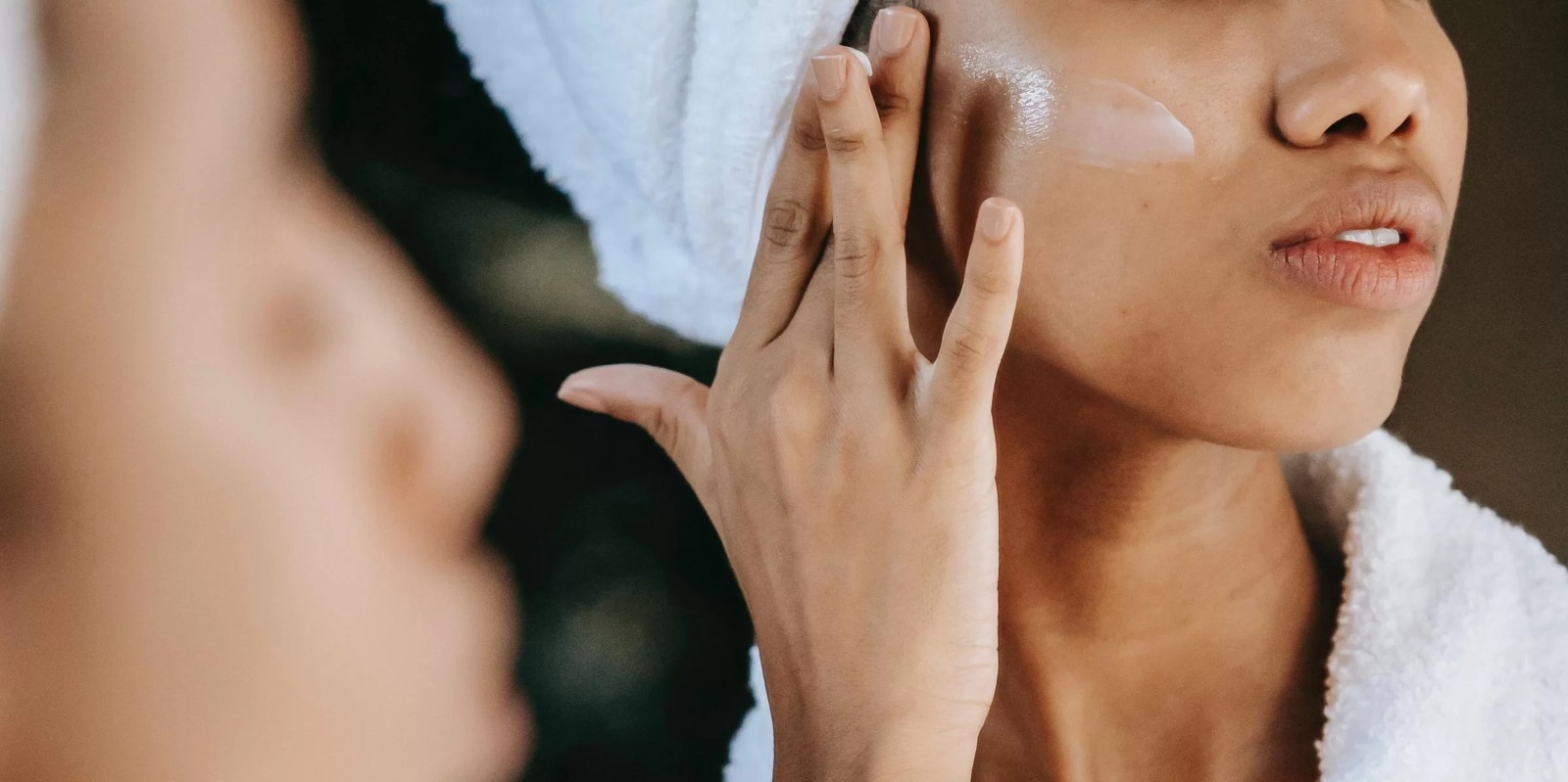 Os cosméticos para controle da oleosidade e antiacne estão entre os mais procurados pelos brasileiros nos últimos anos. Além do incômodo do excesso de oleosidade, esse tipo de condição pode […]