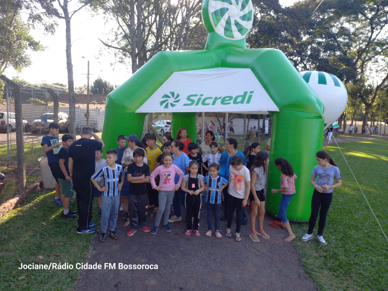 Neste sábado dia 22 de julho de 2023, a Rádio Cidade FM 87.9 de Bossoroca esteve presente em um grandioso evento que aconteceu no Estádio Municipal de Bossoroca. Numa organização [&hellip;]