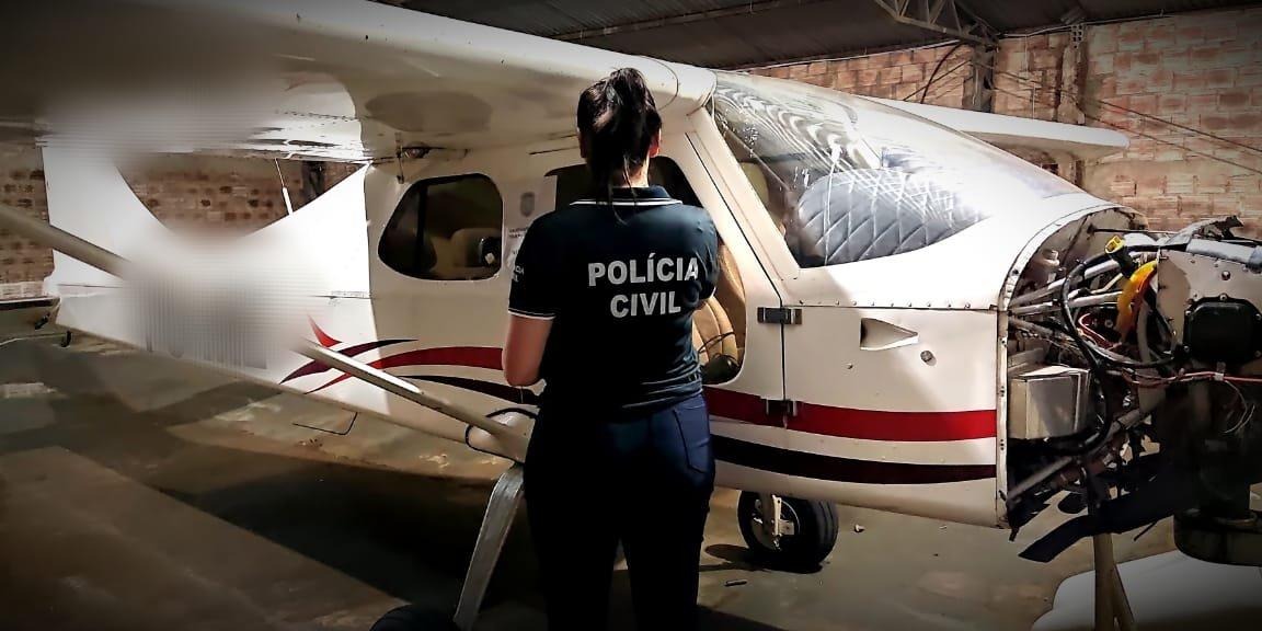 A&nbsp;Polícia Civil&nbsp;confirmou, nesta quarta-feira, que apreendeu&nbsp;um avião experimental e um helicóptero,&nbsp;localizados nas imediações de um&nbsp;aeroclube em São Borja, na fronteira Oeste.&nbsp; As aeronaves, segundo a corporação, são avaliadas em mais [&hellip;]