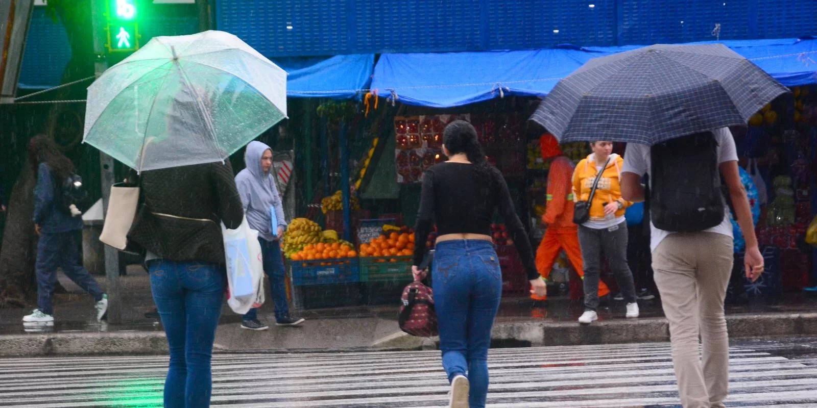 Trovoadas são esperadas e há risco de temporais isolados, especialmente de granizo Depois de um domingo que lembro o verão, com sol e calor, o clima começa a mudar no [&hellip;]