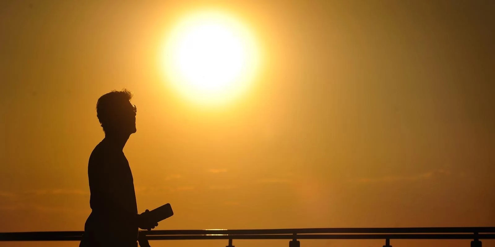 O&nbsp;Rio Grande do Sul&nbsp;terá um sábado de sol e calor em todas as regiões, um verdadeiro dia de verão em plena primavera. O céu aberto predomina em parte do RS. [&hellip;]