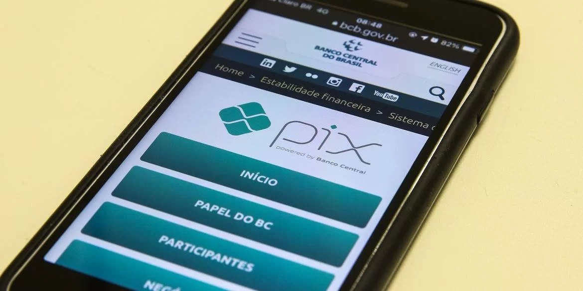 A fraude, com versão similar em celulares, redireciona os valores para criminosos e o vírus infecta equipamentos de consumidores e empresas Mais um golpe que desvia pagamentos feitos pelos Pix, [&hellip;]