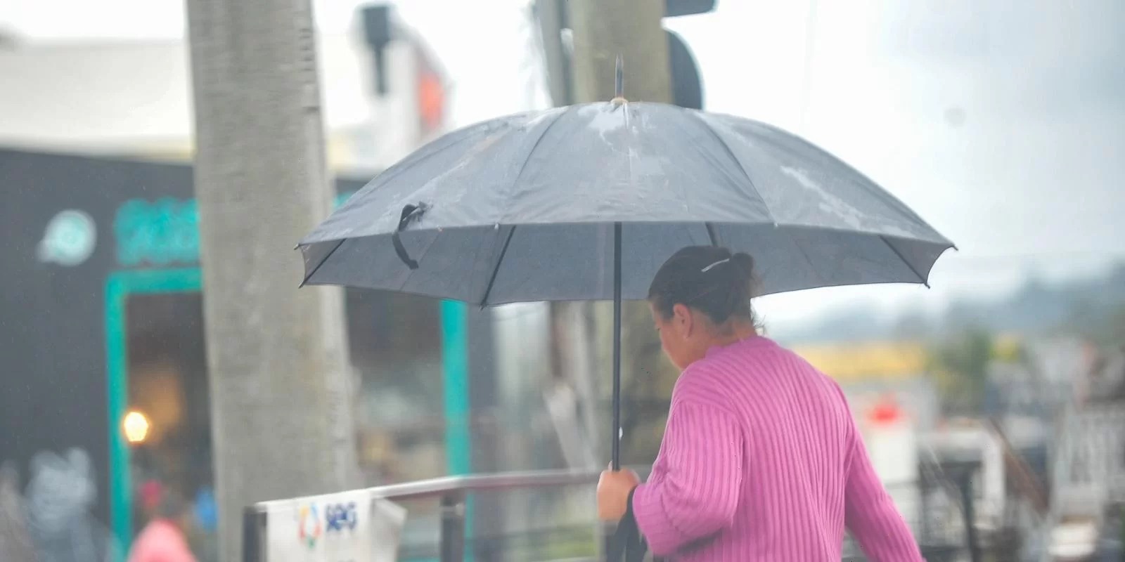 Fenômeno provoca vento de intensidade moderada ou forte em todo o território gaúcho Um ciclone extratropical vai se formar no começo desta sexta-feira muito perto da costa, logo a Leste [&hellip;]