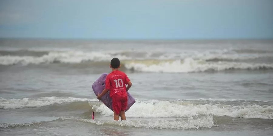 O final de semana que marca a&nbsp;Virada do Ano&nbsp;será agradável com sol e nuvens pelo Rio Grande do Sul. Na manhã de sábado, o Estado pode enfrentar&nbsp;garoa isolada na Metade [&hellip;]