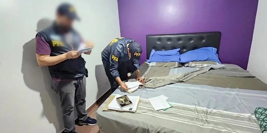 Três pessoas foram presas no final de dezembro em uma operação que “neutralizou a chegada de uma possível célula terrorista” à&nbsp;Argentina, anunciou o Ministério da Segurança nesta quarta-feira (3). As [&hellip;]
