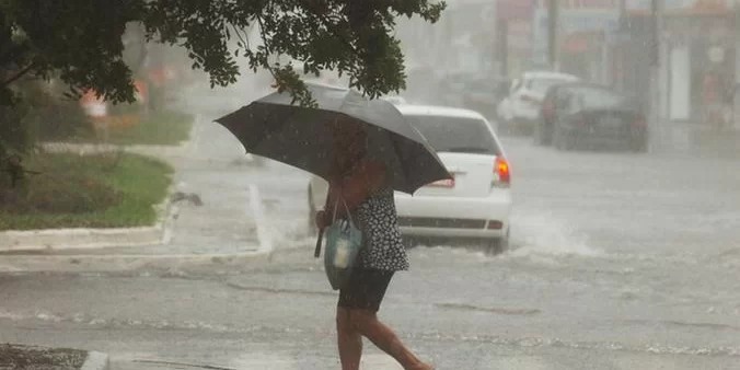 Chegada de frente fria pelo Sul gera mudança brusca do tempo no Estado nesta quarta-feira A MetSul Meteorologia alerta para uma mudança radical do tempo no Rio Grande do Sul [&hellip;]
