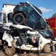 Um engavetamento entre dois carros e dois caminhões deixou o trânsito totalmente bloqueado na BR-285 em Panambi, no noroeste do Estado. O acidente aconteceu por volta […]
