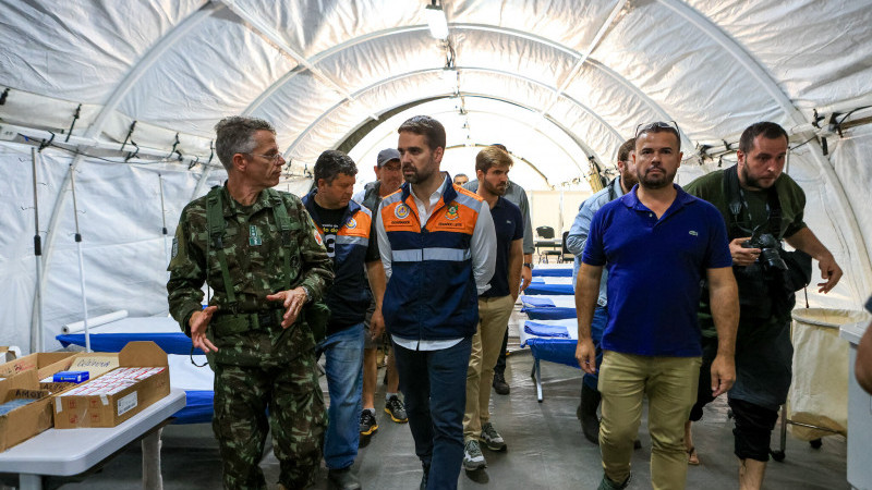 Para atuar&nbsp;no&nbsp;atendimento à população, começou a funcionar nesta sexta-feira (10/5) o hospital&nbsp;de&nbsp;campanha&nbsp;montado pelo Exército Brasileiro em&nbsp;São Leopoldo. A estrutura foi instalada na área do antigo 16° Grupo&nbsp;de&nbsp;Artilharia&nbsp;de&nbsp;Campanha,&nbsp;no&nbsp;bairro Cristo Rei, contando [&hellip;]