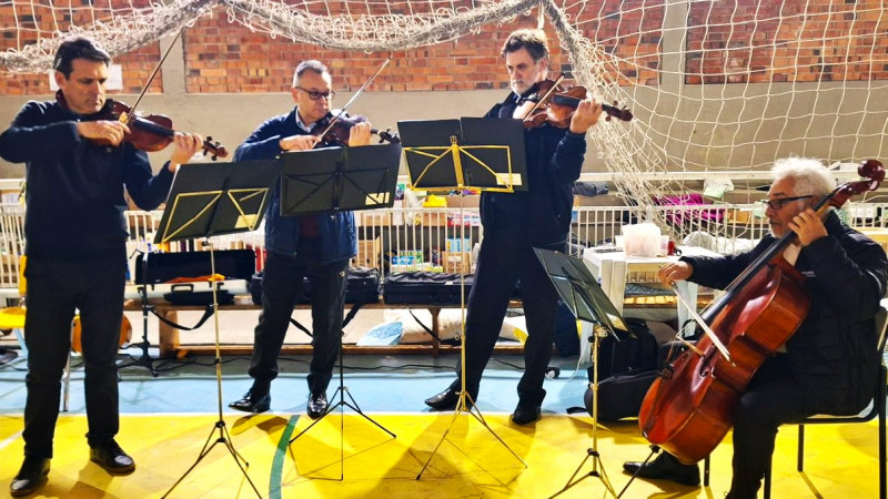 A iniciativa da Secretaria da Cultura busca renovar o ânimo e elevar a autoestima das pessoas A Rede de Ações Culturais de Emergência, da Secretaria da Cultura (Sedac), leva música, [&hellip;]