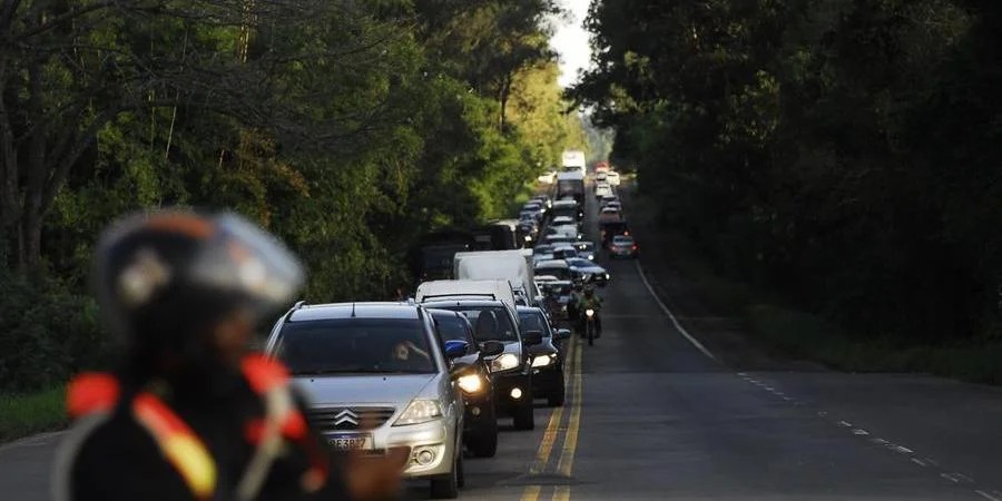 A partir de hoje, bloqueio viário na BR 470, em Bento Gonçalves, muda de local O Rio Grande do Sul tem 104 bloqueios em rodovias estaduais e federais neste início [&hellip;]