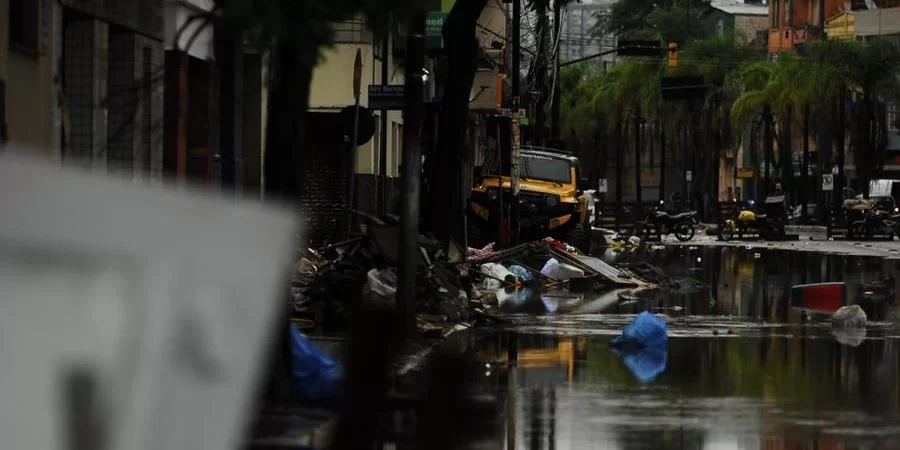 Mais dois óbitos por leptospirose foram confirmados pela Secretaria da Saúde do Rio Grande do Sul (SES), nesta quinta-feira, aumento para quatro o total de óbitos no Estado. As vítimas [&hellip;]